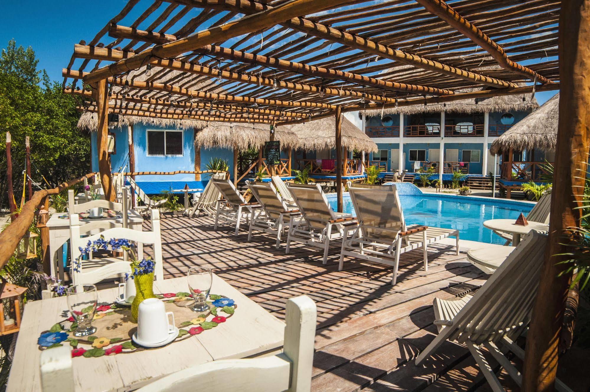 Cielito Holbox Hotel Exterior photo
